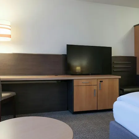 Hotel Four Centre
