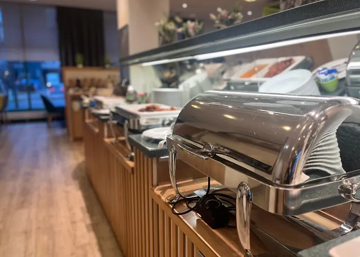 Four Centre 4* Essen